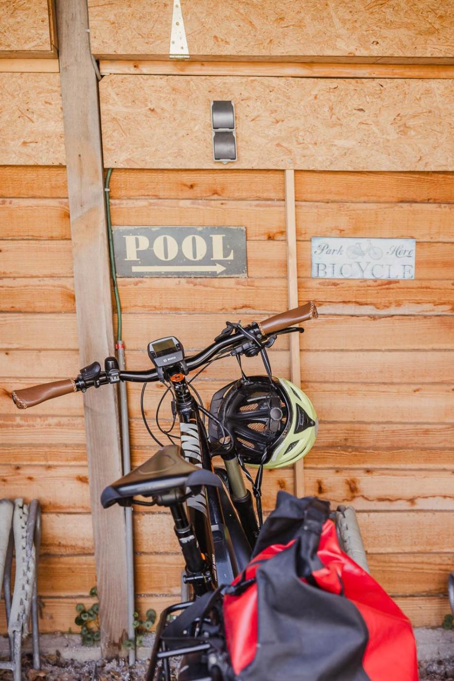 Scrab&Ble Ecologische Gastenkamers Bornem Luaran gambar